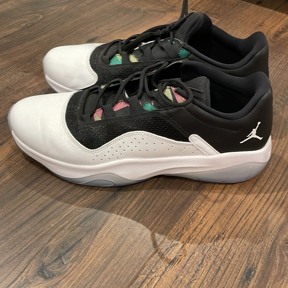 Men’s Nike Air Jordan 11 CMFT Low